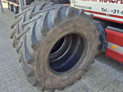 Räder, Reifen, Felgen & Distanzringe Alliance 600/70R30 AgriStar II 11mm