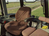 Schlepper / Traktor MF 6150 dynashift