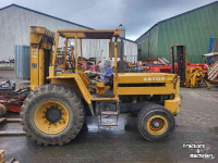 Geländestapler Zetor N9-030