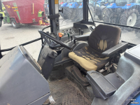 Schlepper / Traktor New Holland 7740