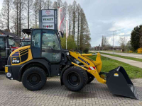 Radlader Komatsu WA80M-8EO