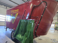 Futtermischwagen Vertikal Strautmann Voerwagen