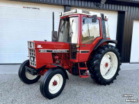 Schlepper / Traktor International 685