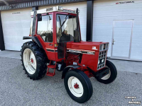 Schlepper / Traktor International 685