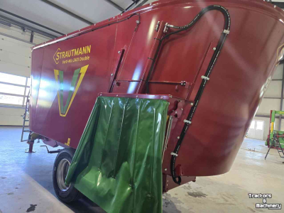 Futtermischwagen Vertikal Strautmann Voerwagen