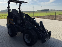 Schlepper / Traktor Giant G2300extra