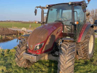 Schlepper / Traktor Valtra A 74