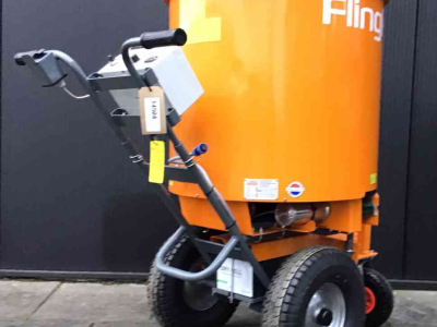 Sägemehl Streuer für Liegeboxen Flingk SE250