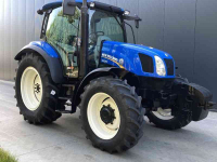 Schlepper / Traktor New Holland T6020