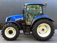 Schlepper / Traktor New Holland T6020