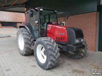 Schlepper / Traktor Valtra 6350