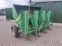 Kartoffellegemaschine Hassia 4 rij aardappel pootmachine
