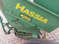 Kartoffellegemaschine Hassia 4 rij aardappel pootmachine