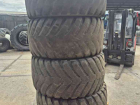 Räder, Reifen, Felgen & Distanzringe BKT 560/60R22.5