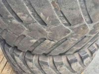 Räder, Reifen, Felgen & Distanzringe BKT 560/60R22.5