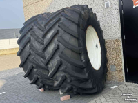 Räder, Reifen, Felgen & Distanzringe Trelleborg Set TM900  800/70R38 op velg asgat 280/335/10gaats  48mm