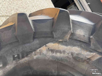 Räder, Reifen, Felgen & Distanzringe Trelleborg Set TM900  800/70R38 op velg asgat 280/335/10gaats  48mm