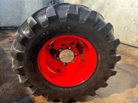 Räder, Reifen, Felgen & Distanzringe Michelin 405/70R20 op velg
