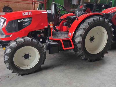 Gartentraktoren  CK4030 rops hydrostaat DK6030 rops hydrostaat
