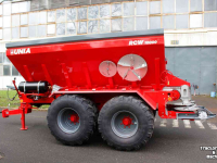 Kalkstreuer Unia RCW