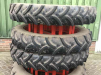 Räder, Reifen, Felgen & Distanzringe  300/95R46