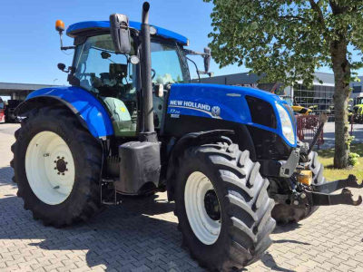 Schlepper / Traktor New Holland T7.210 AC 40Kmh. Lucht, Fronthef en PTO