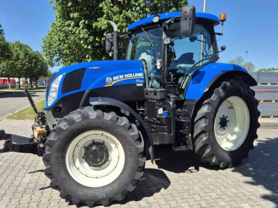 Schlepper / Traktor New Holland T7.210 AC 40Kmh. Lucht, Fronthef en PTO