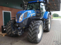 Schlepper / Traktor New Holland T7.210 Autocommand