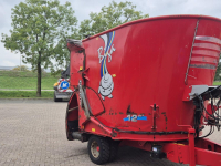 Futtermischwagen Vertikal Peecon BIGA 12M3