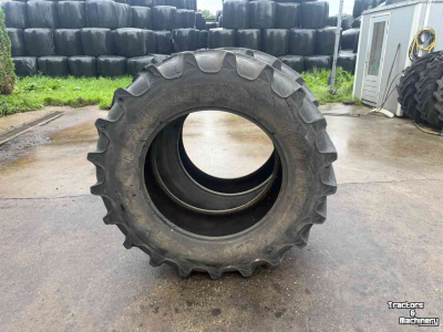 Räder, Reifen, Felgen & Distanzringe BKT 520/70R38