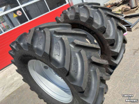 Räder, Reifen, Felgen & Distanzringe BKT Set demo wielen BKT 540x65R28 velg klasse 3