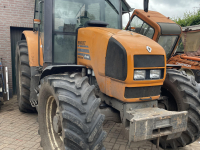 Schlepper / Traktor Renault Ares 620