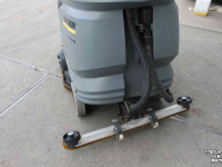 Scheuersaugmaschinen Karcher B140R BP-PACK schrobmachine schrob/zuigmachine Kärcher