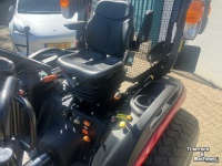 Schlepper / Traktor Yanmar SA426V-R