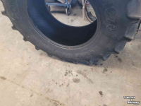 Räder, Reifen, Felgen & Distanzringe Continental 580-70 R 38  en 480-70 R 28