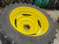 Räder, Reifen, Felgen & Distanzringe  380/90R46  &  380/85R30