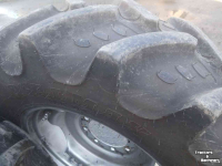 Räder, Reifen, Felgen & Distanzringe BKT 600/65R38 - 380/85R28