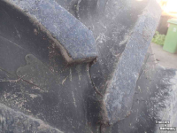 Räder, Reifen, Felgen & Distanzringe BKT 600/65R38 - 380/85R28