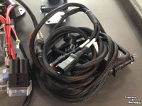 Diverse neue Teile  Isobus ITH kabel