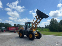 Radlader Liebherr L524