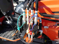 Gartentraktoren TAFE 6028H Compact Tractor + Voorlader DEMO