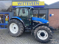 Schlepper / Traktor New Holland TD95D
