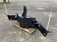Schlepper / Traktor  800 kg