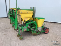 Pflanzmaschine Nodet 6-rijig