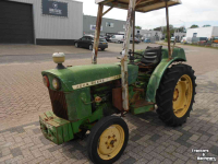 Obsttraktor John Deere 1020 v