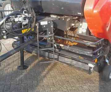 Pressen Case-IH RB545 sillage pack