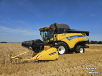 Mähdrescher New Holland CX 8.70