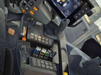 Schlepper / Traktor Valtra N175Direct