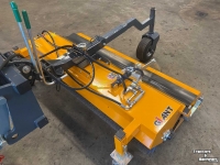 Kehrmaschine Giant Giant Eco Pro veegmachine rolbezem met opvangbak