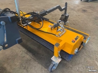 Kehrmaschine Giant Giant Eco Pro veegmachine rolbezem met opvangbak